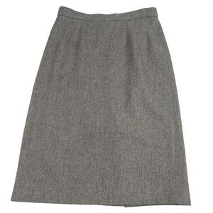 Women's Cortland Collection Gray Wool Skirt Size 12 Rear Zip Button Bottom Lined